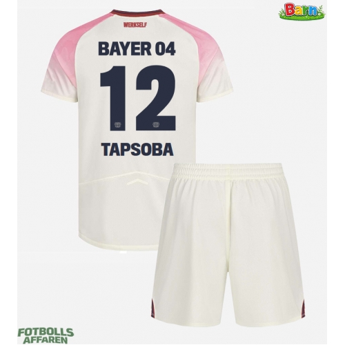 Bayer Leverkusen Edmond Tapsoba #12 Bortaställ Barn 2025-26 Kortärmad (+ Korta byxor)